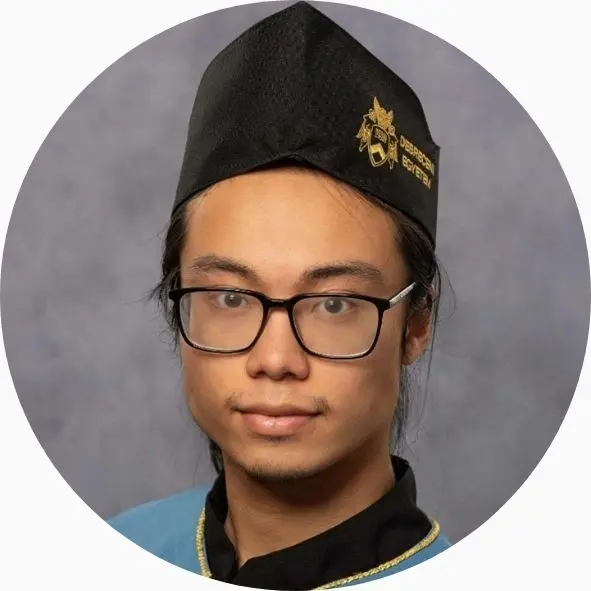 A k&eacute;pen Emberi arc, szem&uuml;veg, ruh&aacute;zat, szem&eacute;ly l&aacute;that&oacute;

Előfordulhat, hogy az AI &aacute;ltal l&eacute;trehozott tartalom helytelen.